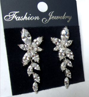 Серьги c фианитами E-158 цена
