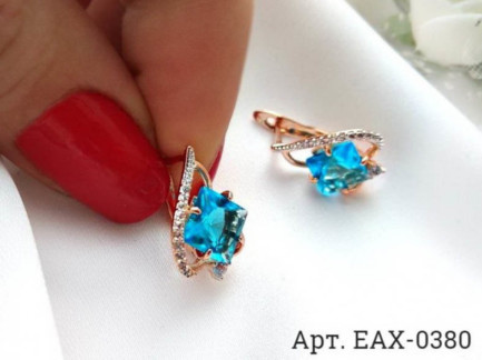Фианитовые серьги EAX-0380 на белом фоне