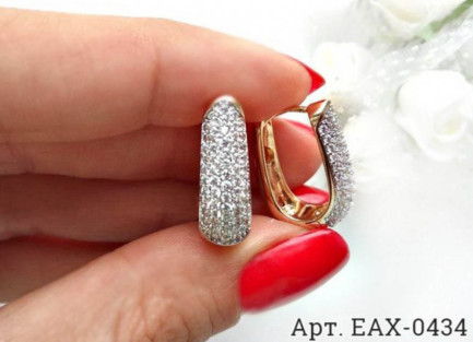 Фианитовые серьги EAX-0434 вид сбоку