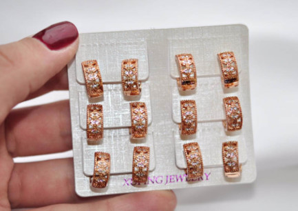 Серьги с фианитовыми вставками EX-0320 бижутерия под золото