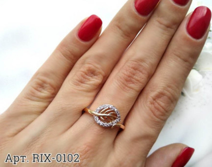 Кольцо позолоченное с фианитами RIX-0102 в виде листочка