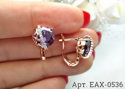 Фианитовые серьги EAX-0536 вид сбоку