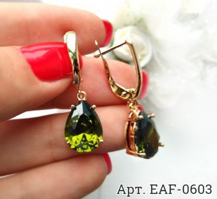 Серьги c цветными фианитами EAF-0603 вид сбоку