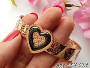 Браслет c черной керамикой и белыми фианитами