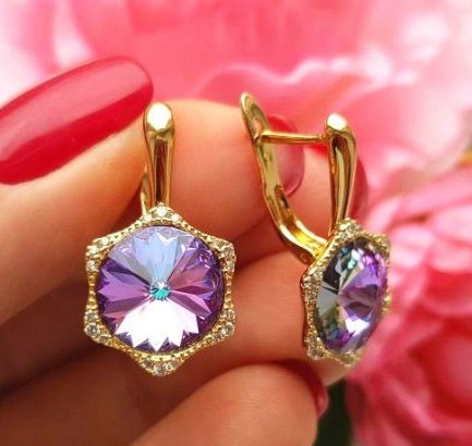 Cерьги со вставками из кристаллов Swarovski и фианитов EAX-0916 цена