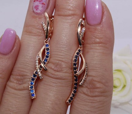 Серьги длинные фианитовые E-387 цена