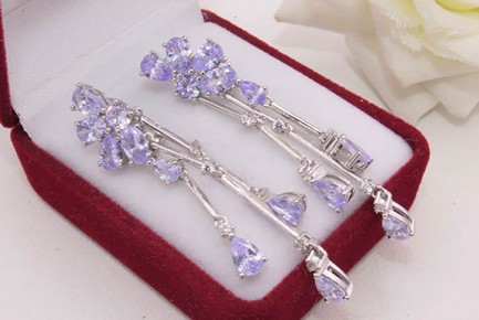 Серьги длинные с цветными фианитами E-768 цена