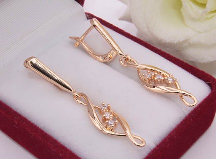 Серьги с фианитами E-847 цена