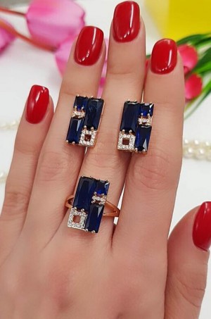 Набор позолоченной бижутерии с цветными фианитами ER-224-g-dblue