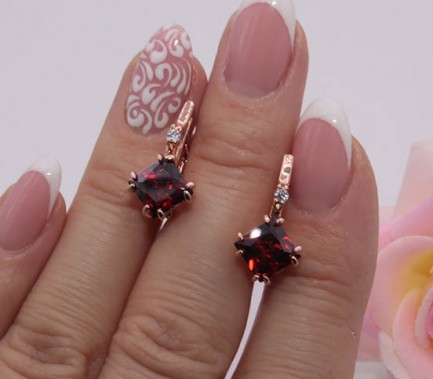 Серьги позолоченные с фианитами E-1005 цена
