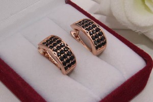 Серьги позолоченные фианитовые E-1010 цена