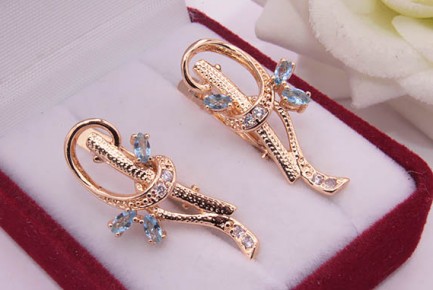Серьги позолоченные с фианитами E-951 цена