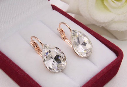 Cерьги с кристаллами Сваровски E-1114 цена