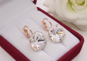 Cерьги позолоченные с кристаллами Swarovski E-1121 цена