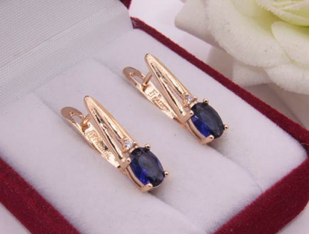 Серьги позолоченные с фианитами E-1168 цена