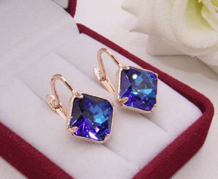 Cерьги позолоченные с цветными кристаллами Swarovski E-1195 цена