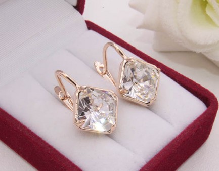 Cерьги позолоченные с кристаллами Swarovski E-1201 цена