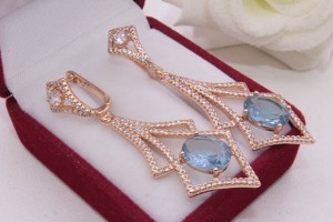 Серьги длинные позолоченные фианитовые E-1234 цена