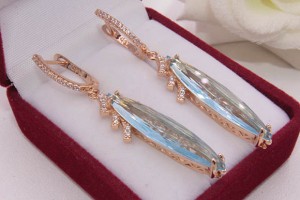 Серьги длинные с цветными фианитами E-1236 цена