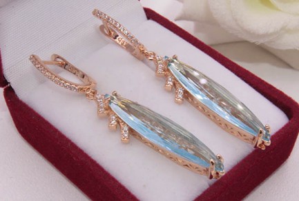 Серьги длинные с цветными фианитами E-1236 цена