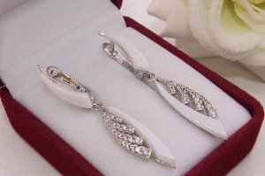 Серьги родированные E-1260 цена