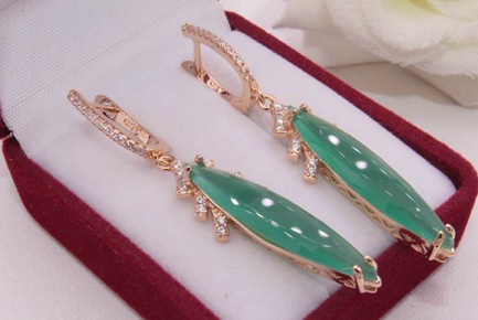 Серьги длинные фианитовые с позолотой E-1285 цена