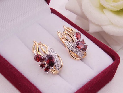 Серьги ажурные фианитовые E-1368 цена