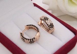 Серьги позолоченные фианитовые E-1398 цена