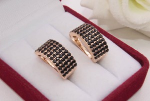 Серьги с фианитами E-1485