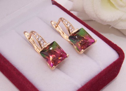Серьги фианитовые с позолотой E-1750