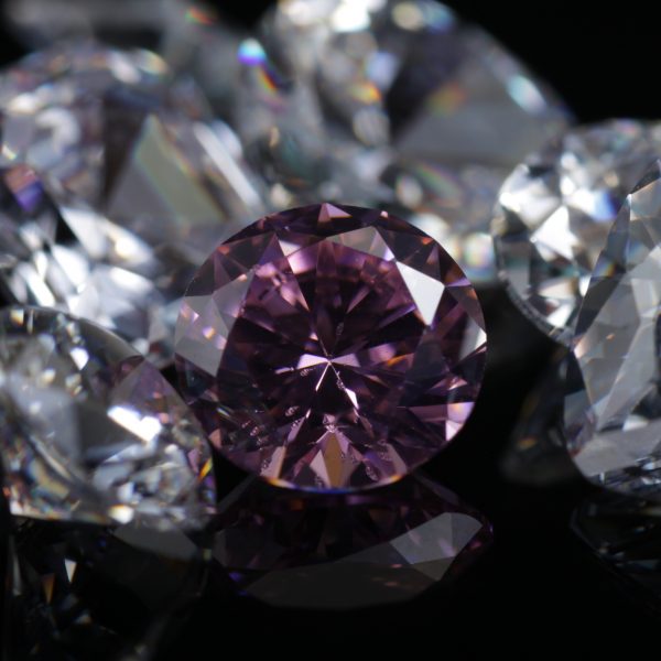 Фианит самый популярный камень в ювелирной бижутерии