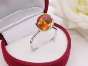 Кольцо стильное родированное R-0579
