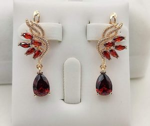 Серьги позолоченные с фианитами E-3525