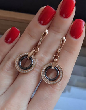 Серьги с черной керамикой и фианитами E-3749