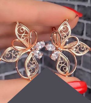 Cерьги ажурные с фианитами  E-3032
