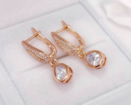 Серьги с фианитами E-6057