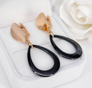 Серьги стильные с черной керамикой E-6479-g-black