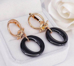Серьги позолоченные с керамикой E-6480-g-black