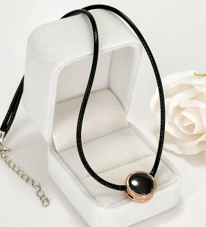 Колье стильное с черной керамикой KX-0503-g-black
