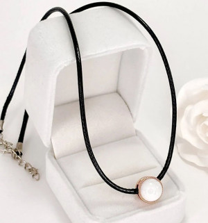 Колье с белой керамикой KX-0504-g-white