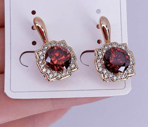 Серьги фианитовые с позолотой E-6615