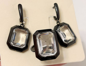 Комплект фианитовой бижутерии с покрытием из черного родия ER-1814-bs-white