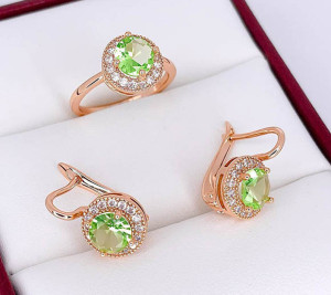 Комплект бижутерии с цветными фианитами ER-439-g-salat