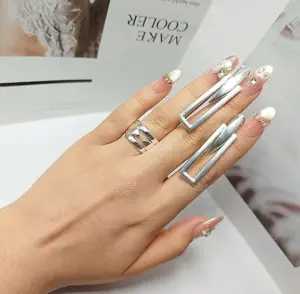 Комплект стильных украшений ER-1874-s