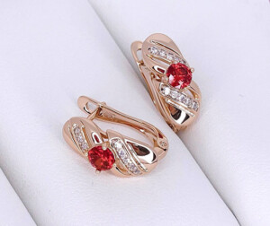 Серьги позолоченные с фианитами E-6752-g-red