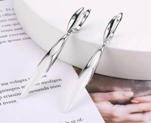 Серьги стильные с керамикой и фианитами E-6780-s-white
