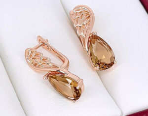 Серьги фианитовые с позолотой E-6797-g-brown
